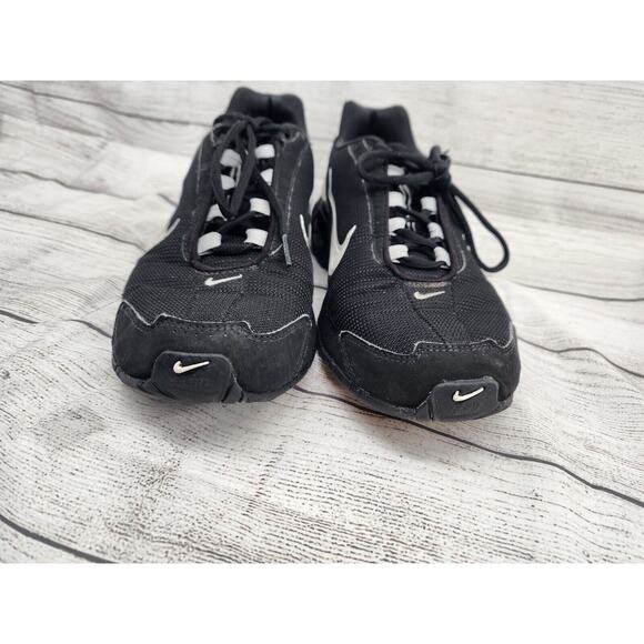 Nike Air Max Torch 3 Black White Mens Size 11 Lace Up Sneaker Shoe - Picture 3 of 10